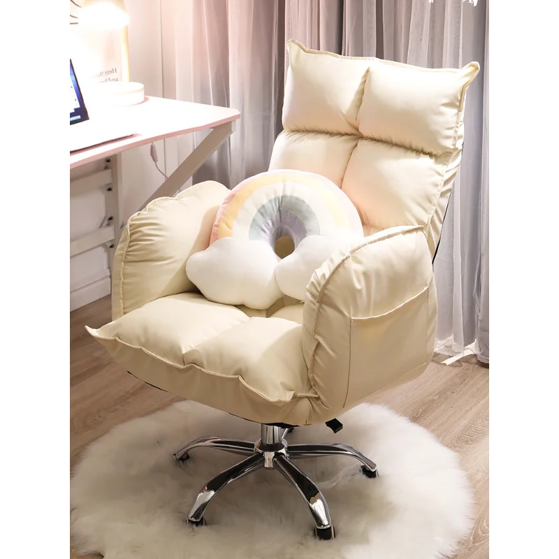 Домашний компьютерный стул, сидящий в кабинете, может лежать на спинке стула босса, ленивое случайное вращение, подъемный якорный стул