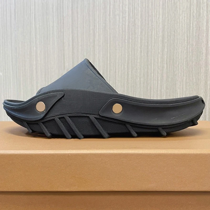 Женская мужская пляжная обувь для отдыха, летние новые износостойкие тапочки на толстой подошве, нескользящие сандалии на платформе с открытым носком для влюбленных